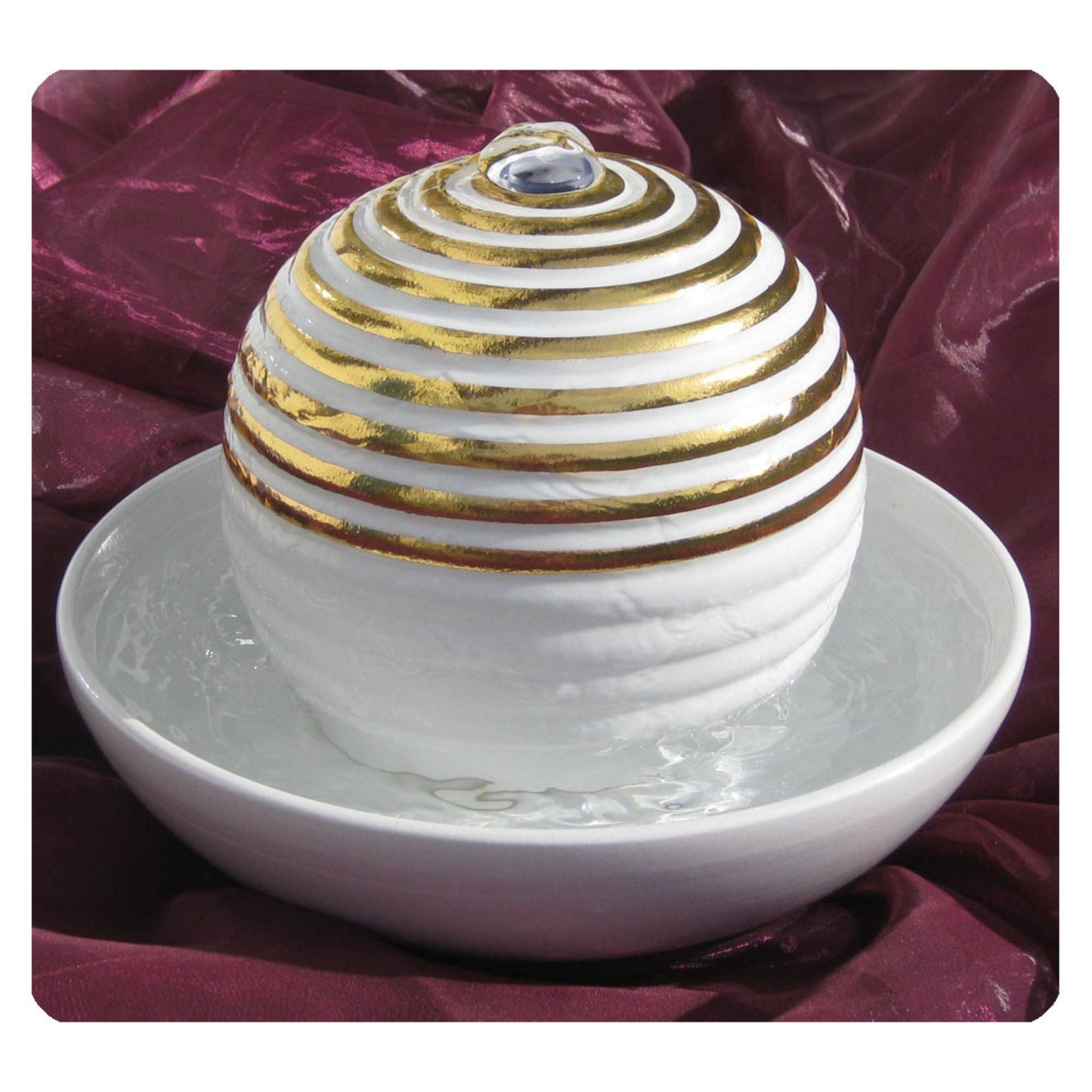 Brunnen White Joy, weiß/gold